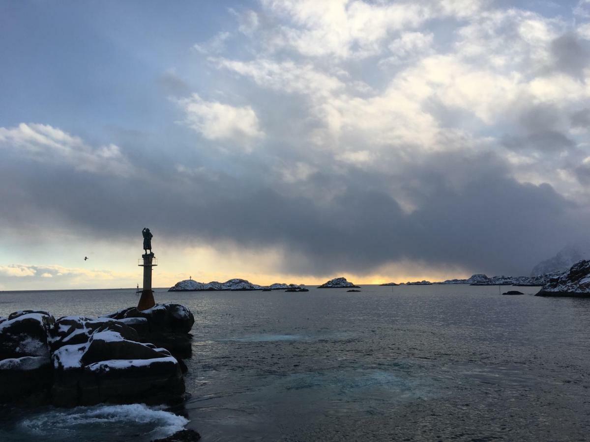 Svinoya, Hyggelig Leilighet Svolvær Exterior foto